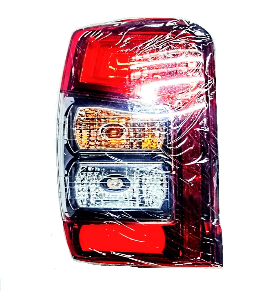 Farol trasero lh mitsubishi l-200 19-22 3